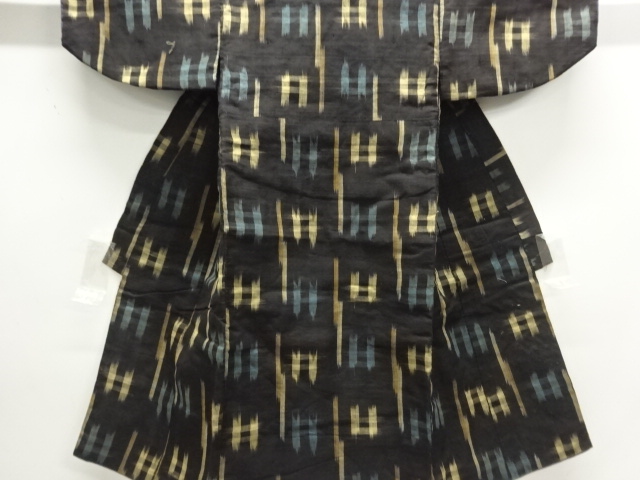 JAPANESE KIMONO / ANTIQUE KIMONO FOR BOYS / SILK / TSUMUGI / KASURI PATTERN